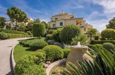 Ground Floor Apartment in Benahavís