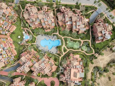 Middle Floor Apartment in Estepona
