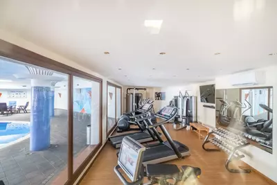 Middle Floor Apartment in Estepona