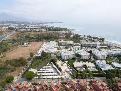 Middle Floor Apartment in Estepona