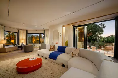 Detached Villa in Nueva Andalucía