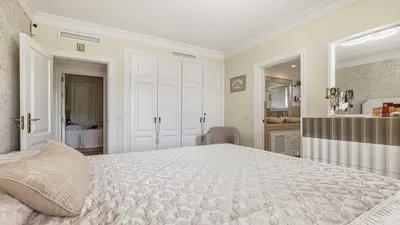 Middle Floor Apartment in Casares