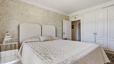Middle Floor Apartment in Casares