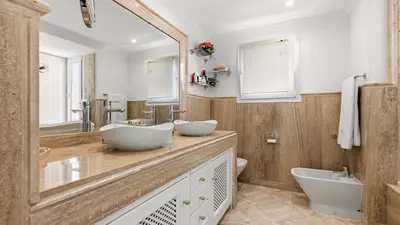 Middle Floor Apartment in Casares