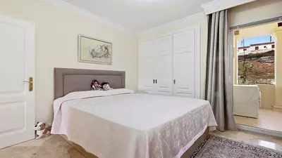 Middle Floor Apartment in Casares