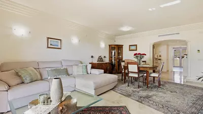 Middle Floor Apartment in Casares
