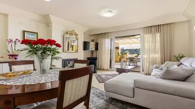 Middle Floor Apartment in Casares