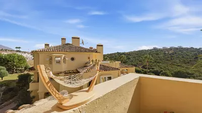 Middle Floor Apartment in Casares