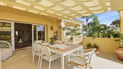 Middle Floor Apartment in Casares