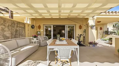 Middle Floor Apartment in Casares