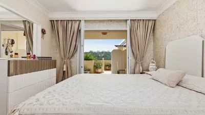 Middle Floor Apartment in Casares