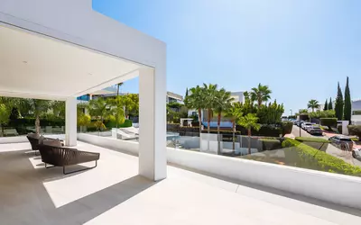 Detached Villa in Nueva Andalucía