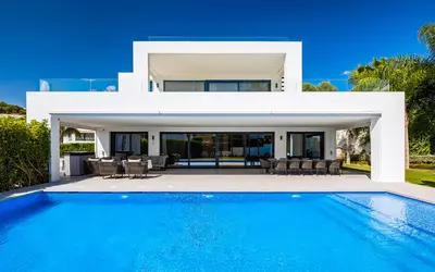 Detached Villa in Nueva Andalucía