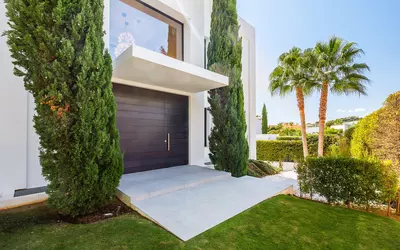 Detached Villa in Nueva Andalucía