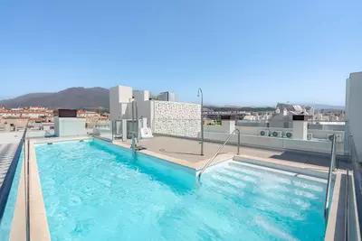 Middle Floor Apartment in Estepona