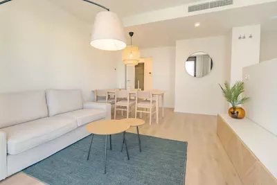 Middle Floor Apartment in Estepona