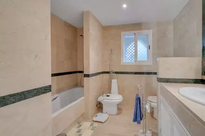 Ground Floor Apartment in Elviria