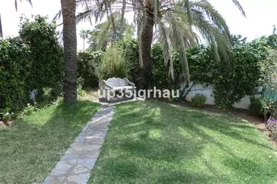 Detached Villa in Estepona