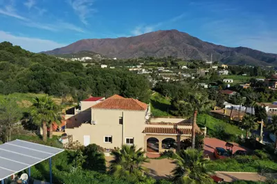 Detached Villa in Estepona