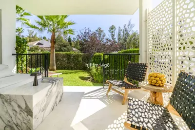 Ground Floor Apartment in Nueva Andalucía