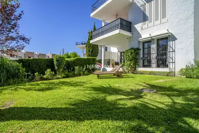 Ground Floor Apartment in Nueva Andalucía
