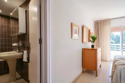 Middle Floor Apartment in Marbella