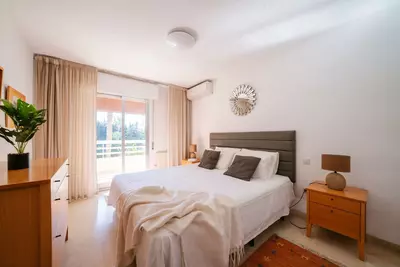 Middle Floor Apartment in Marbella