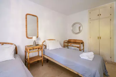 Middle Floor Apartment in Marbella