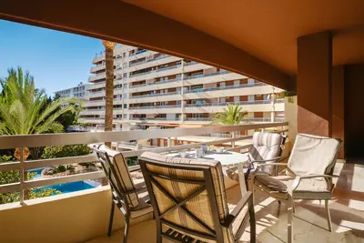 Middle Floor Apartment in Marbella