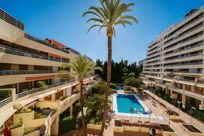 Middle Floor Apartment in Marbella