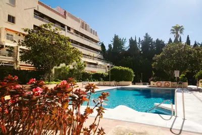 Middle Floor Apartment in Marbella