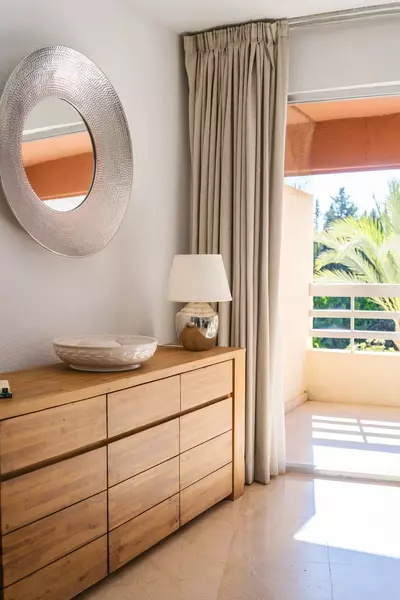 Middle Floor Apartment in Marbella