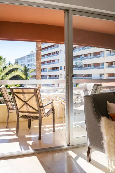 Middle Floor Apartment in Marbella