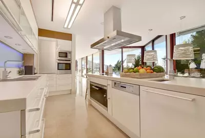 Detached Villa in Nueva Andalucía