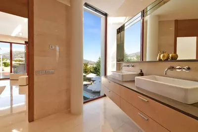Detached Villa in Nueva Andalucía