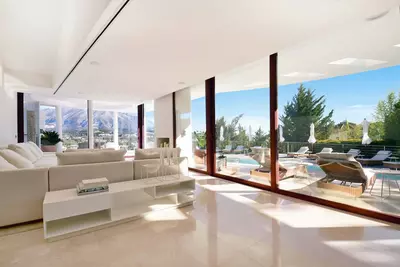 Detached Villa in Nueva Andalucía
