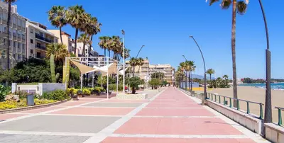 Top Floor Apartment in Estepona