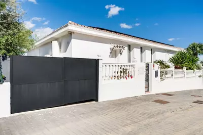 Detached Villa in Estepona