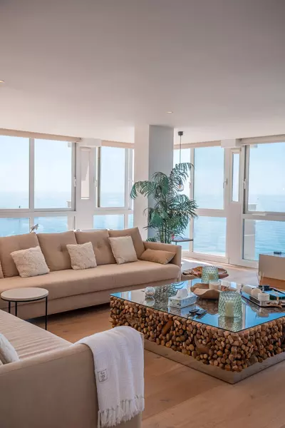 Middle Floor Apartment in Marbella