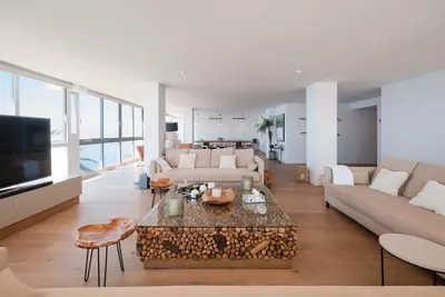 Middle Floor Apartment in Marbella