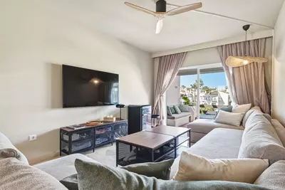 Top Floor Apartment in Costalita