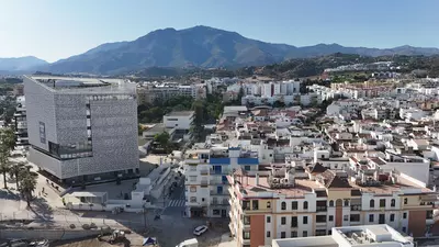 Middle Floor Apartment in Estepona