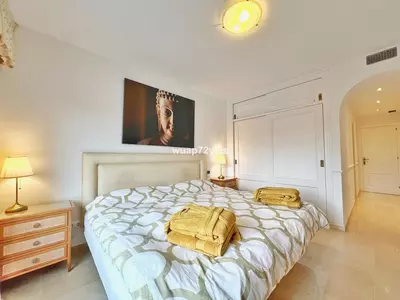 Middle Floor Apartment in Costalita