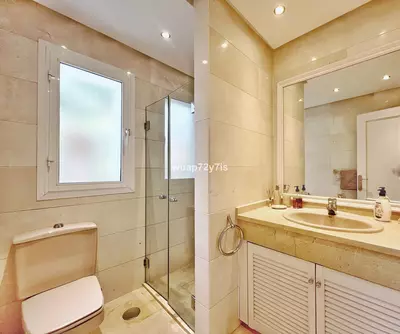 Middle Floor Apartment in Costalita