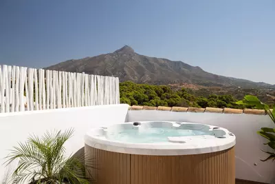 Townhouse in Nueva Andalucía