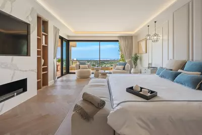 Penthouse in Nueva Andalucía