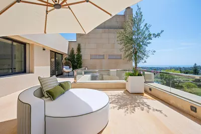 Penthouse in Nueva Andalucía