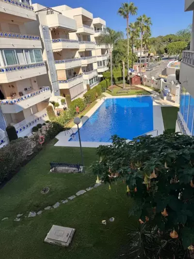 Middle Floor Apartment in Marbella