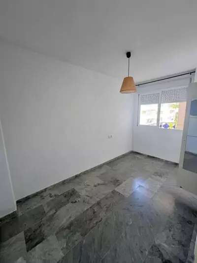 Middle Floor Apartment in Marbella