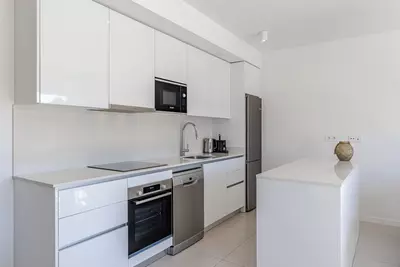 Middle Floor Apartment in Estepona
